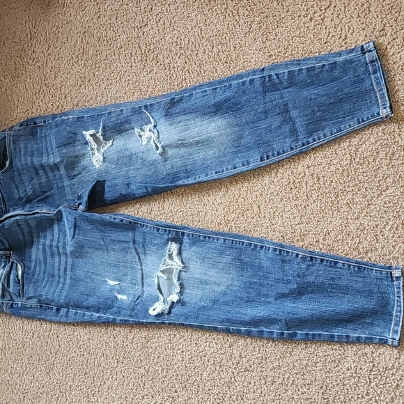 Maurices Distressed Mid-rise Blue Denim Jeans Size 16W - Picture 2 of 5